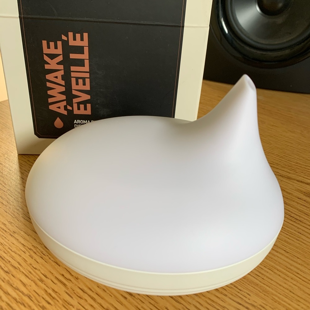 Awake essential oil diffuser ▪️